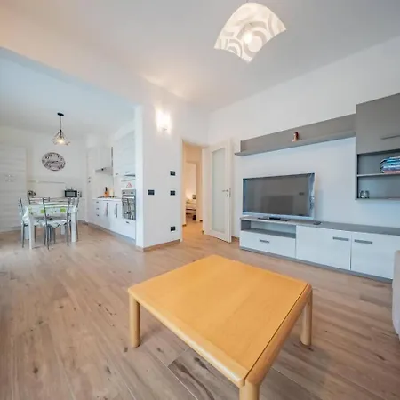 別荘 Castelaus, View, Ac, 1 Min Walk From The デルヴィオ