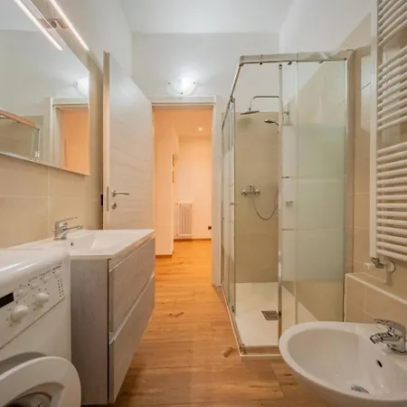 Castelaus, View, Ac, 1 Min Walk From The 別荘