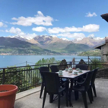 Vakantiehuis Castelaus, View, 1 Min Walk From The