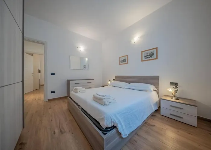 別荘 Castelaus, View, Ac, 1 Min Walk From The