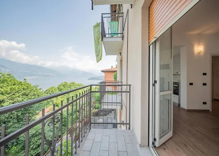 Castelaus, View, Ac, 1 Min Walk From The 別荘